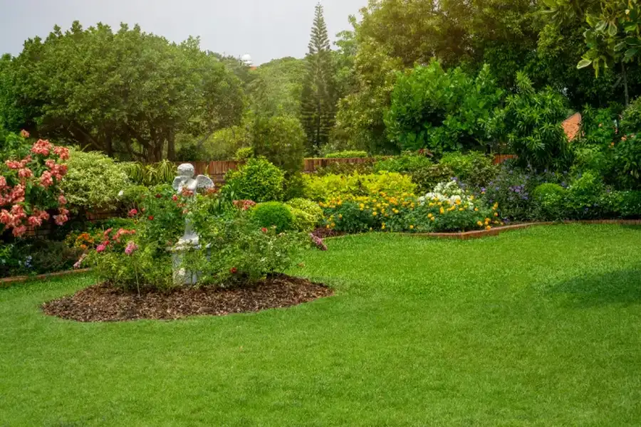 How Lawn Maintenance Enhances Curb Appeal For Homes Brunswick, GA How Lawn Maintenance Enhances Curb Appeal For Homes Brunswick, GA